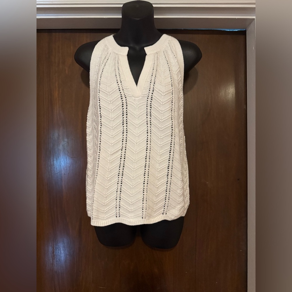 White Sleeveless Loft Sweater - size S